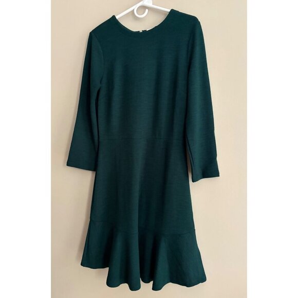 GAP Textured Fit & Flare Green Flutter Dress Career Holiday Party Size 6 TALL - Picture 4 of 13